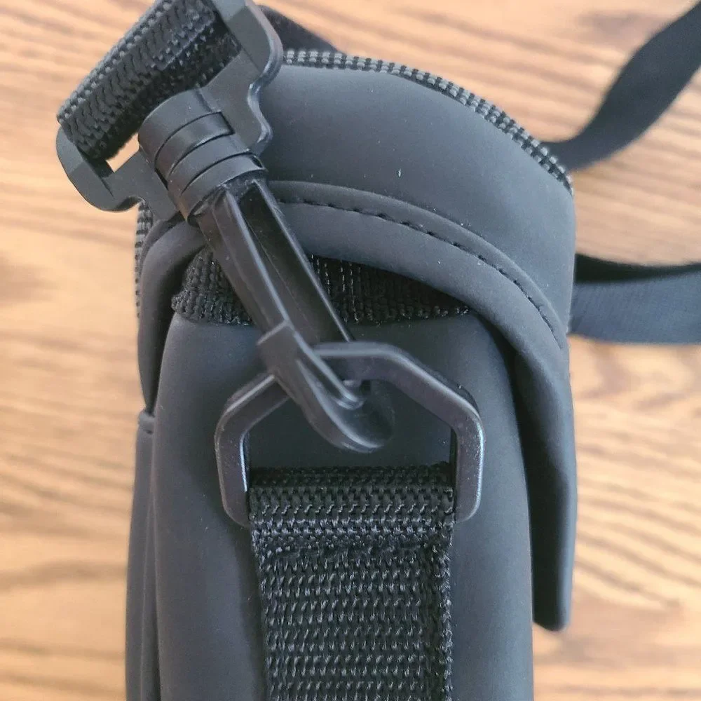 Photo Mate S206R1 Camera Bag With Shoulder Strap Black GUC